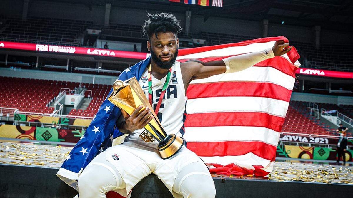 TCU guard Mike Miles scored 11 points, grabbed seven rebounds and added six assists and four steals in the U.S. Men’s U19 team’s 83-81 win over France to claim the FIBA U19 World Cup gold medal Sunday in Riga, Latvia.