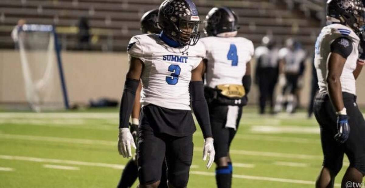 Mansfield Summit defensive back Ahmaad Moses helped the Jaguars to their second straight state semifinal appearance (247Sports)