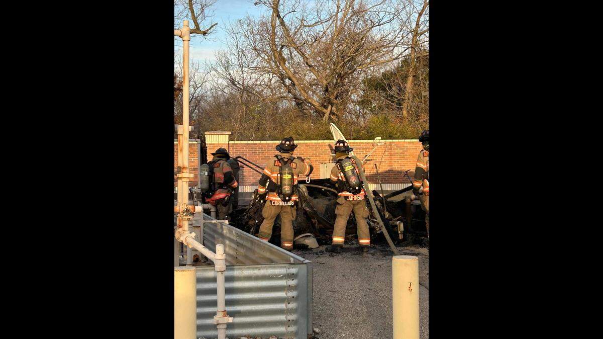 The University of Texas at Arlington asked students and faculty to evacuate the Continuing Education building for about an hour on Thursday afternoon, Jan. 30, because of a fire at a natural gas well site on campus.