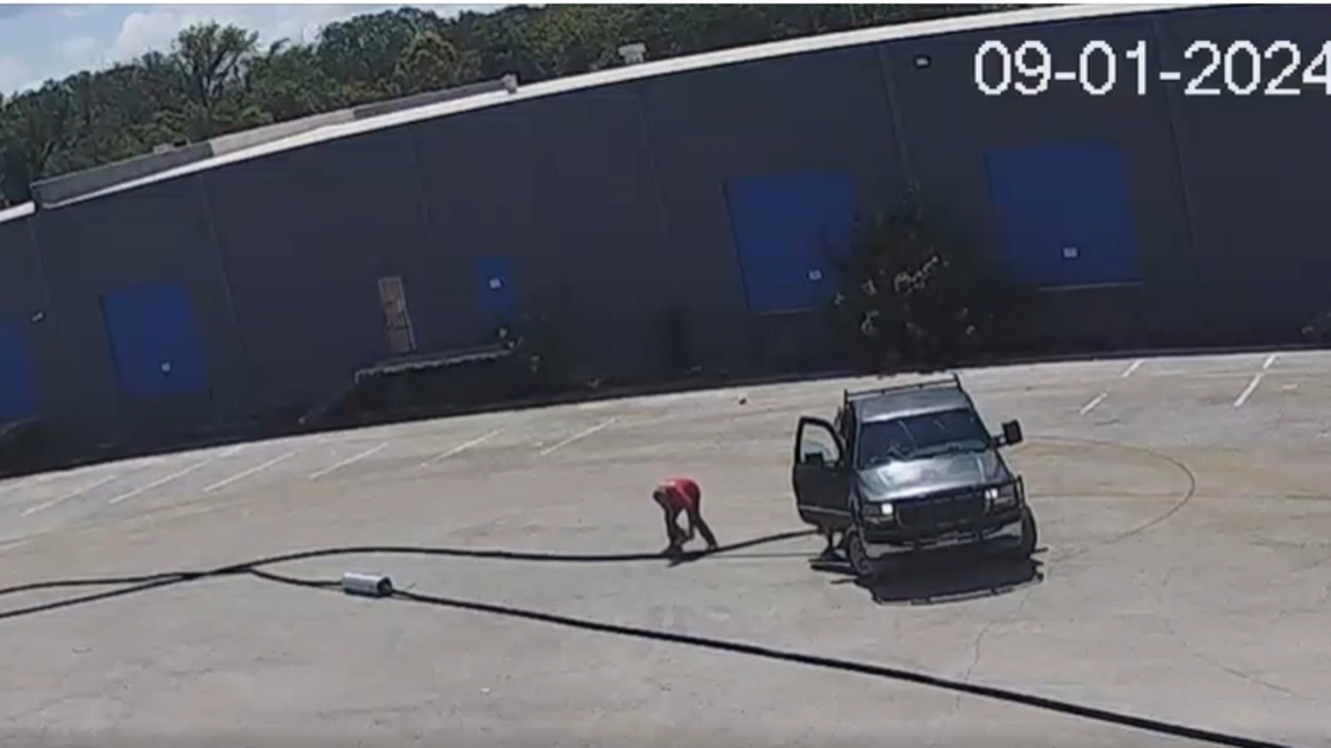 Fort Worth police are asking for the public’s help to identify and find two suspects in an investigation of cable wire theft that caused a power outage over Labor Day weekend.