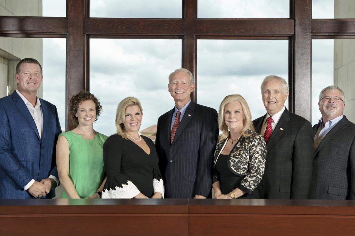 Mayor Richard Newton,. center, and the Colleyville city council.
