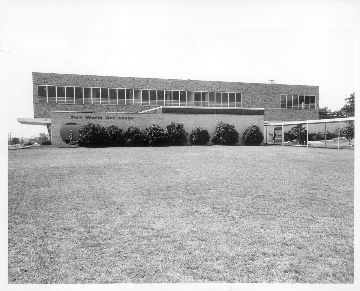 The Fort Worth Community Arts Center, photographed on May 24, 1963