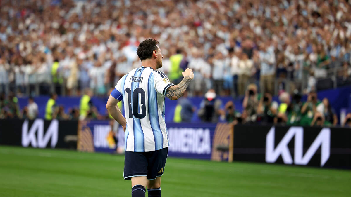 Argentina’s Lionel Messi makes World Cup history at AT&T Stadium