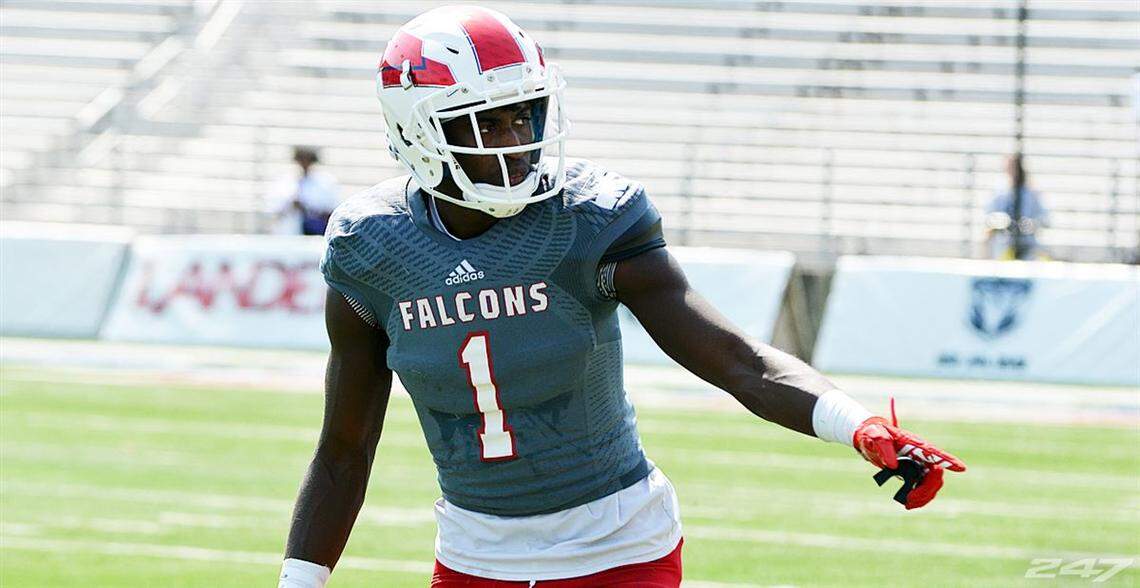 Four-star athlete Marquez Beason is one of the top players in the country with over 40 offers. He's committed to Illinois.