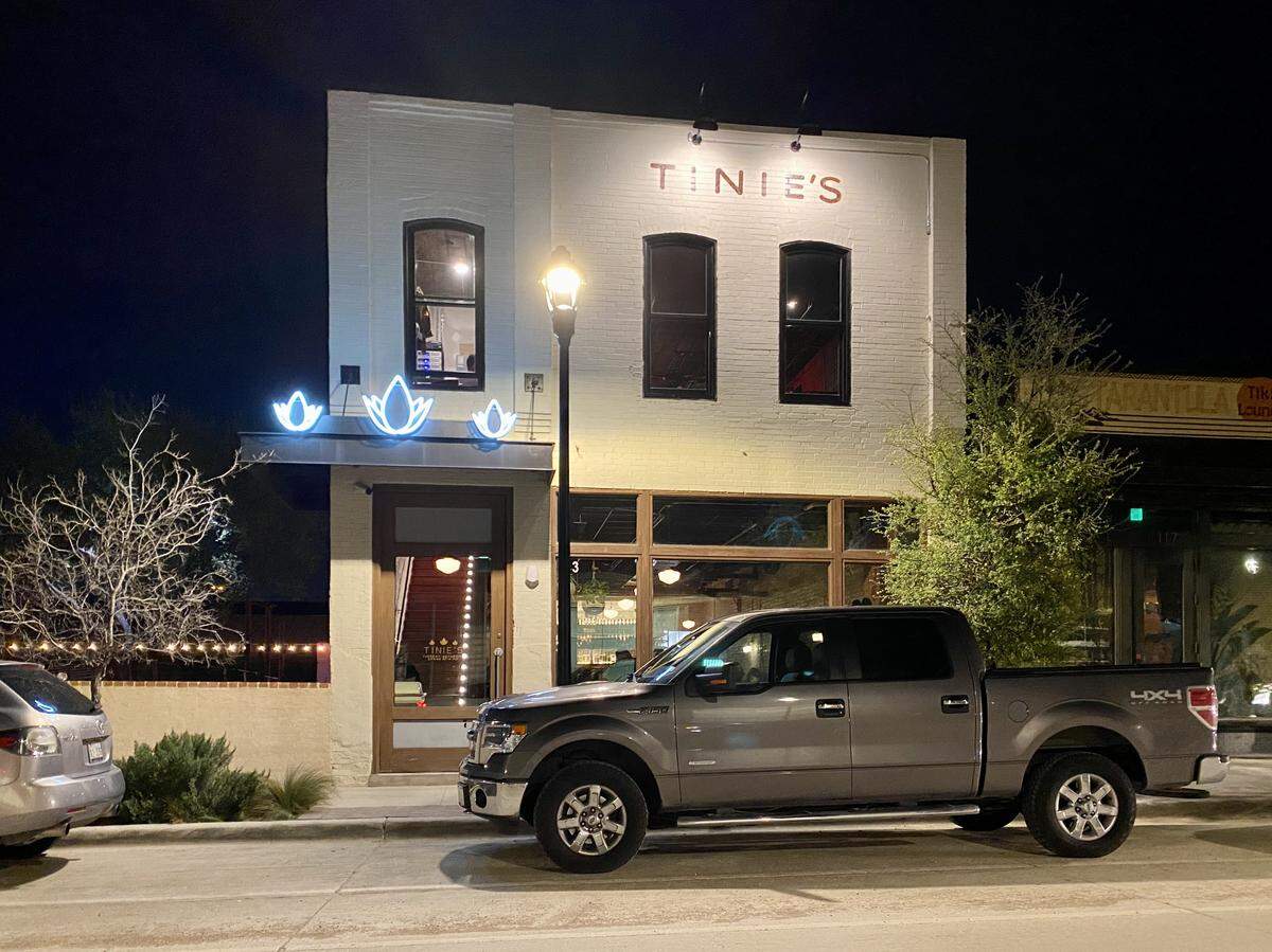 Tinie’s is a contemporary Mexico City-style restaurant in South Main Village.