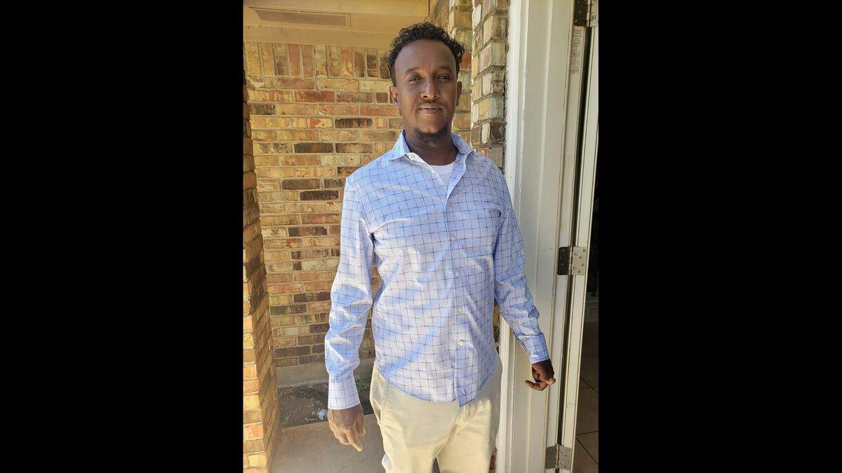 Ali Ismail, 36, was fatally shot outside his Arlington home by a man who had been trying to break into cars in the neighborhood, according to police.