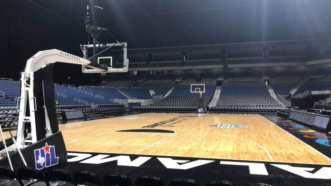 UIL pushes back Texas high school girls basketball state championships