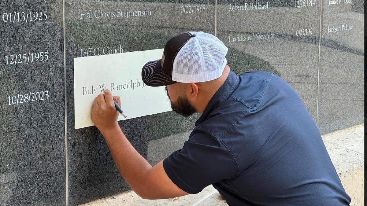 Sgt. Billy Randolph’s name is added to the Memorial Wall of Fort Worth police and firefighters who died in the line of duty. 