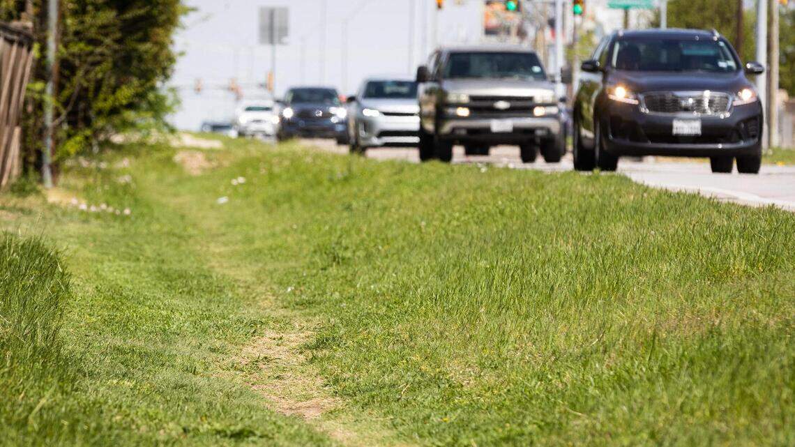 Tired of all the traffic? Fort Worth could make developers pay more for causing it