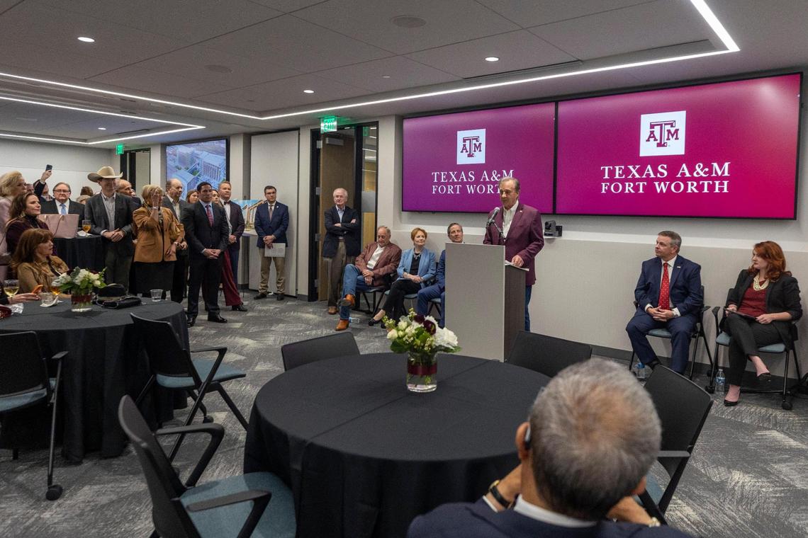 Chancellor John Sharp hosts an event to introduce the Texas A&M-Fort Worth campus on Thursday, Jan. 19, 2023, at Burnett Plaza. The downtown research campus will be a three-building complex, estimated to be finished in 2025.