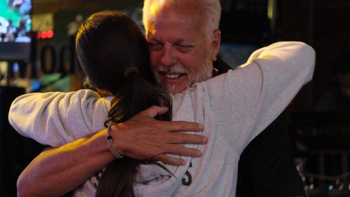Arlington voters give Jim Ross third term as mayor