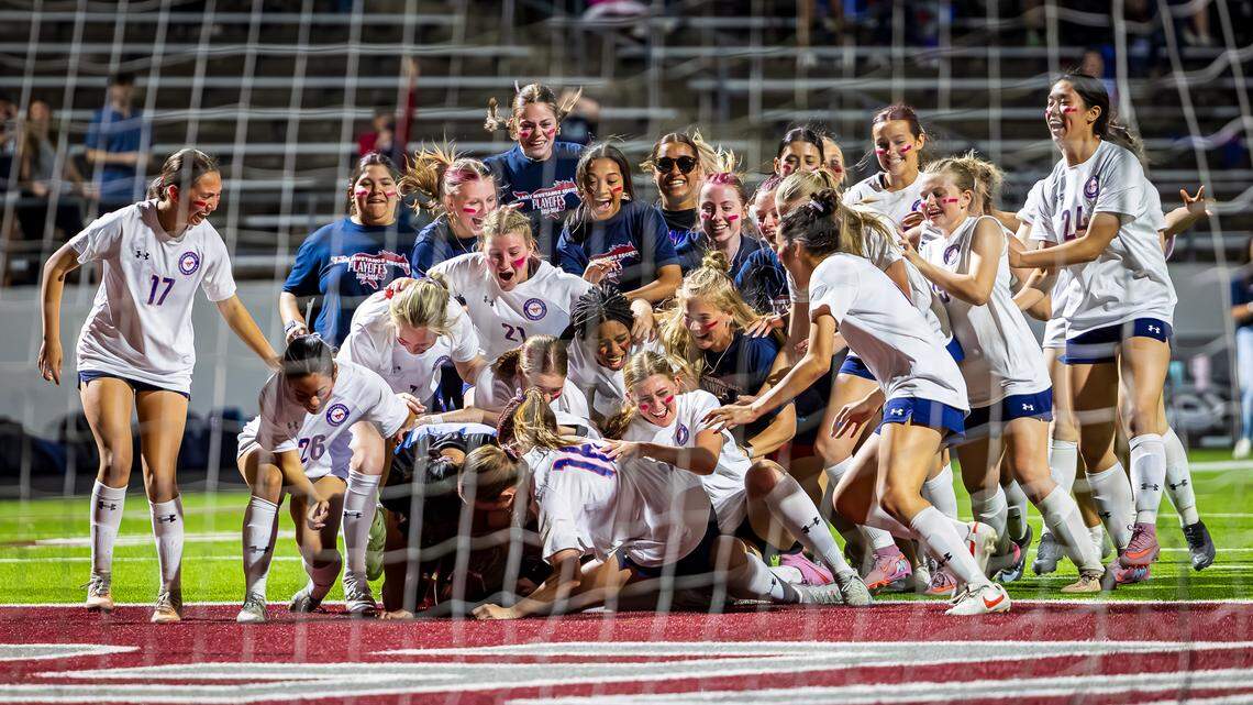 Boys and girls UIL soccer regional finals: See round ups from the FW area and state-wide scores