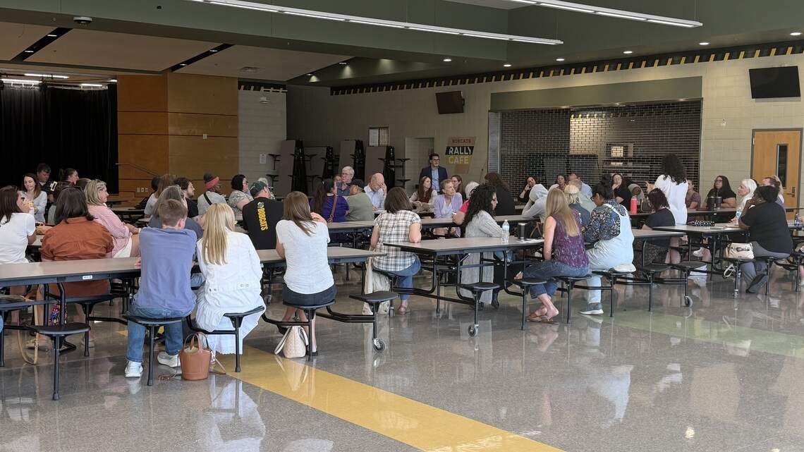 Parents push for less testing, scripted learning at FWISD-led listening sessions