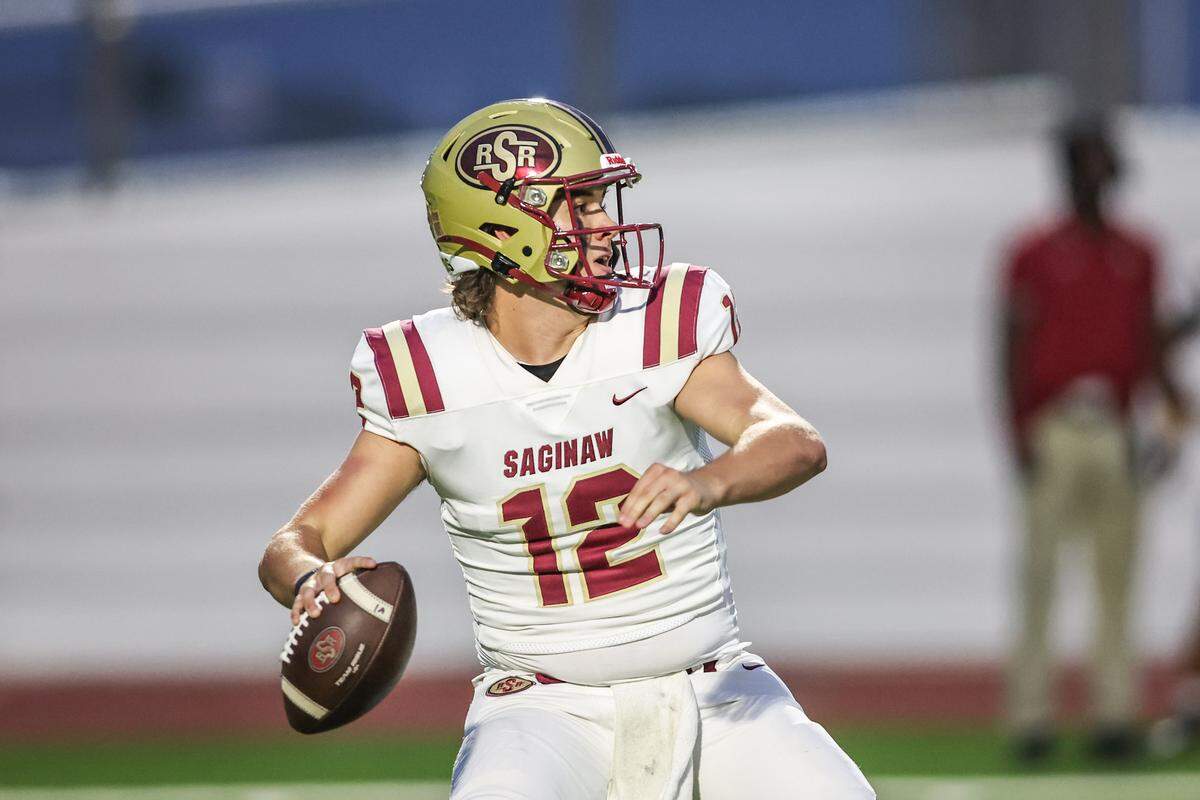 Saginaw quarterback Major Diego throws the ball at Boswell Pioneer Stadium on Friday, Sept. 5, 2025.