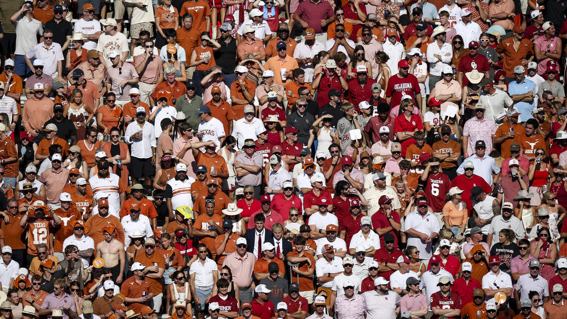Scenes from Red River: Texas and Oklahoma fans prove rivalry is alive and well