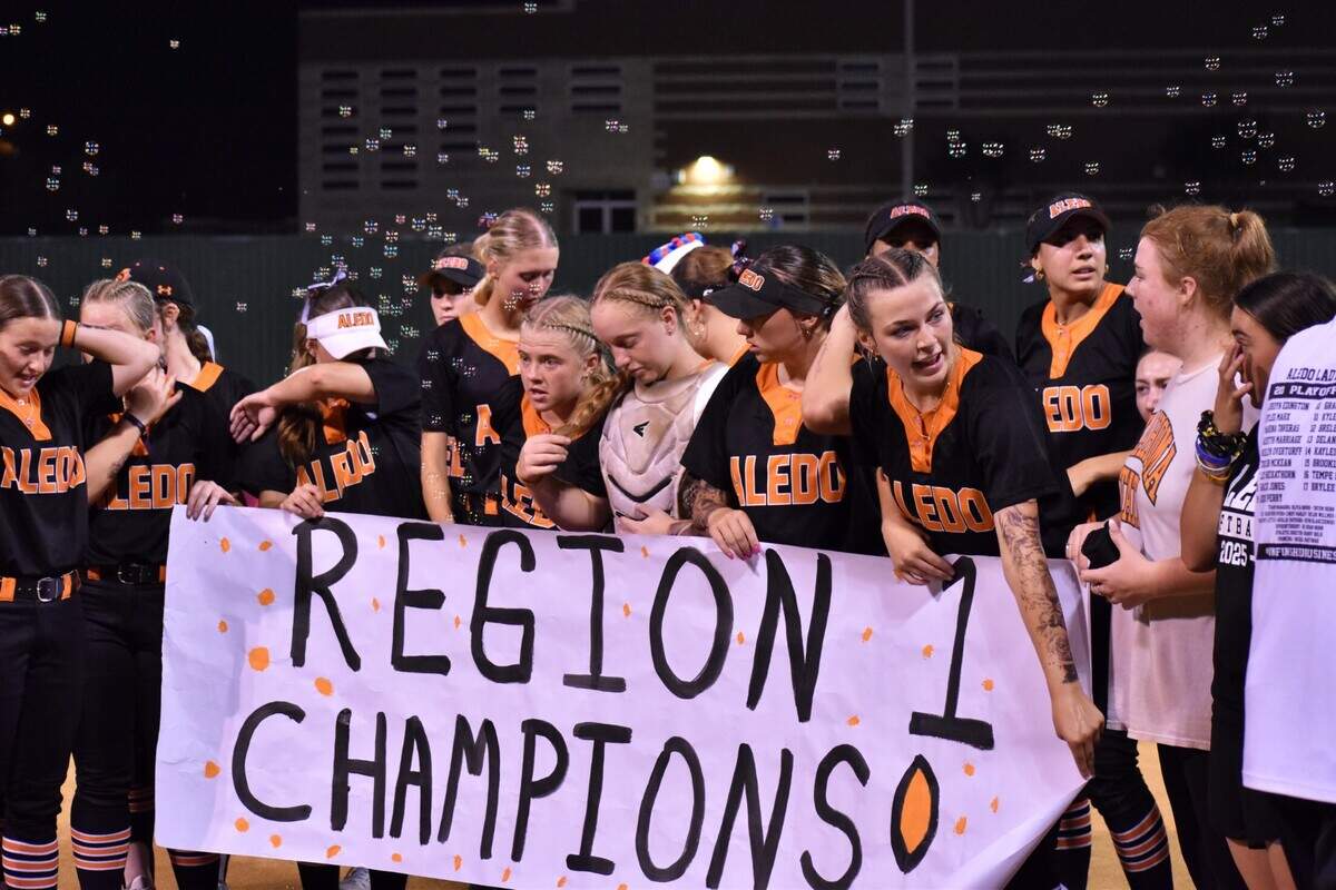 The Aledo team celebrates moments after the final out in a 7-4 win in a regional final against Birdville at Birdville High School on Friday, May 16, 2025.