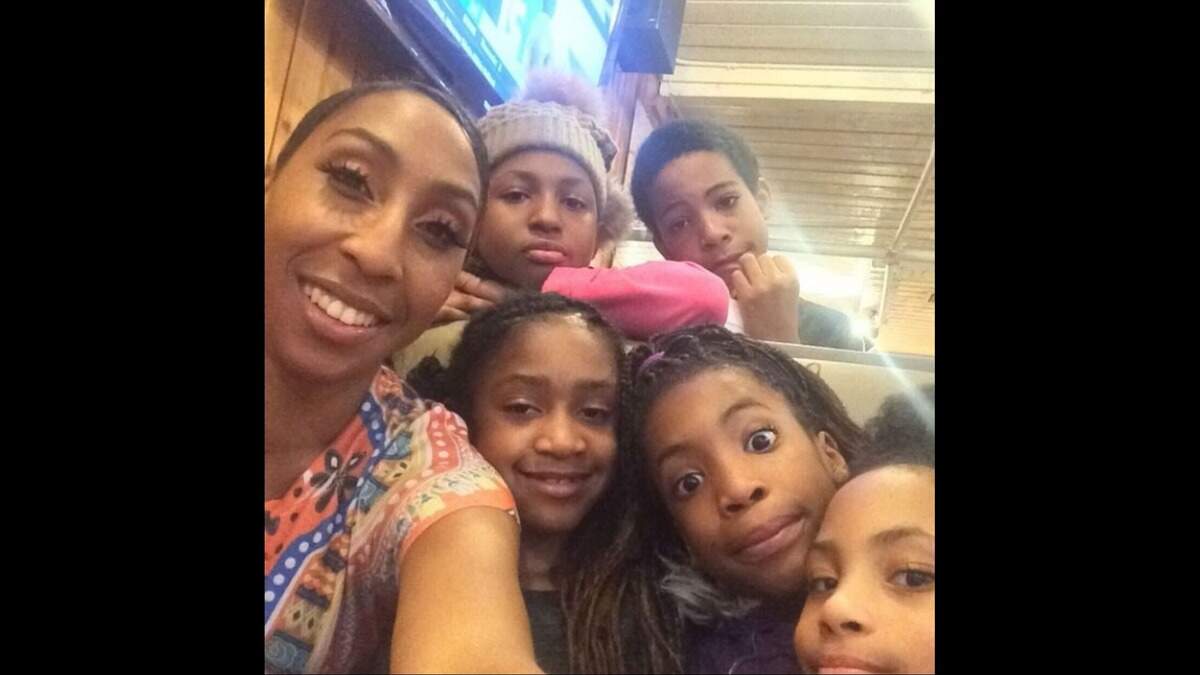 Ashley Lemmons and her children are mourning the death of her 16-year-old son, Damariion Henton, who Fort Worth police say was unintentionally shot by another teen while at a friend’s house.