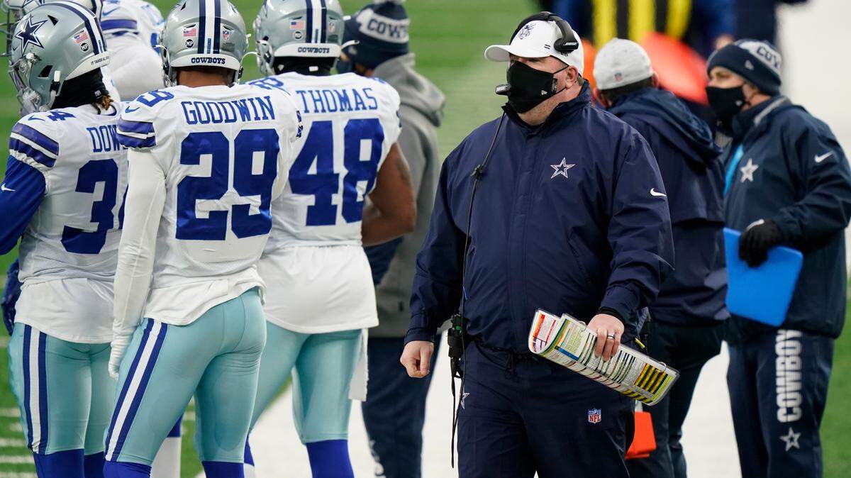Dallas Cowboys head coach Mike McCarthy didn’t challenge an apparent trapped catch that led to the a New York Giants field goal late in Sunday’s game.