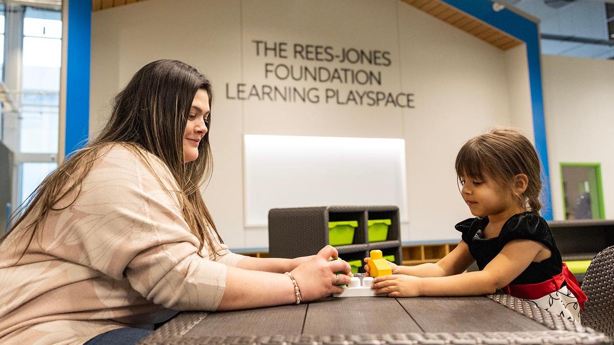 Ariel Vasquez, a client with the Center for Transforming Lives, plays with her daughter Maddison Ledesma, 4, in the Child Development Center of the organization’s new Riverside Campus in the Morningside neighborhood of Fort Worth on Friday, May 2, 2025. Abide Women’s Health Services now offers low-cost prenatal and postpartum care at the Center for Transforming Lives.