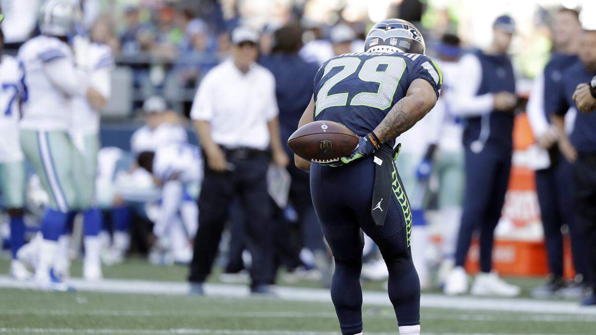The Cowboys were never in the running in the free-agent pursuit of free safety Earl Thomas because the price is too high. He joined the Ravens for $55 million over four years.