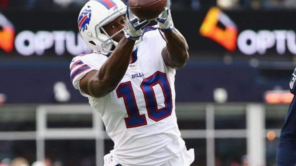 Deonte Thompson was one two receivers, along with Allen Hurns, to visit the Dallas Cowboys on Wednesday.