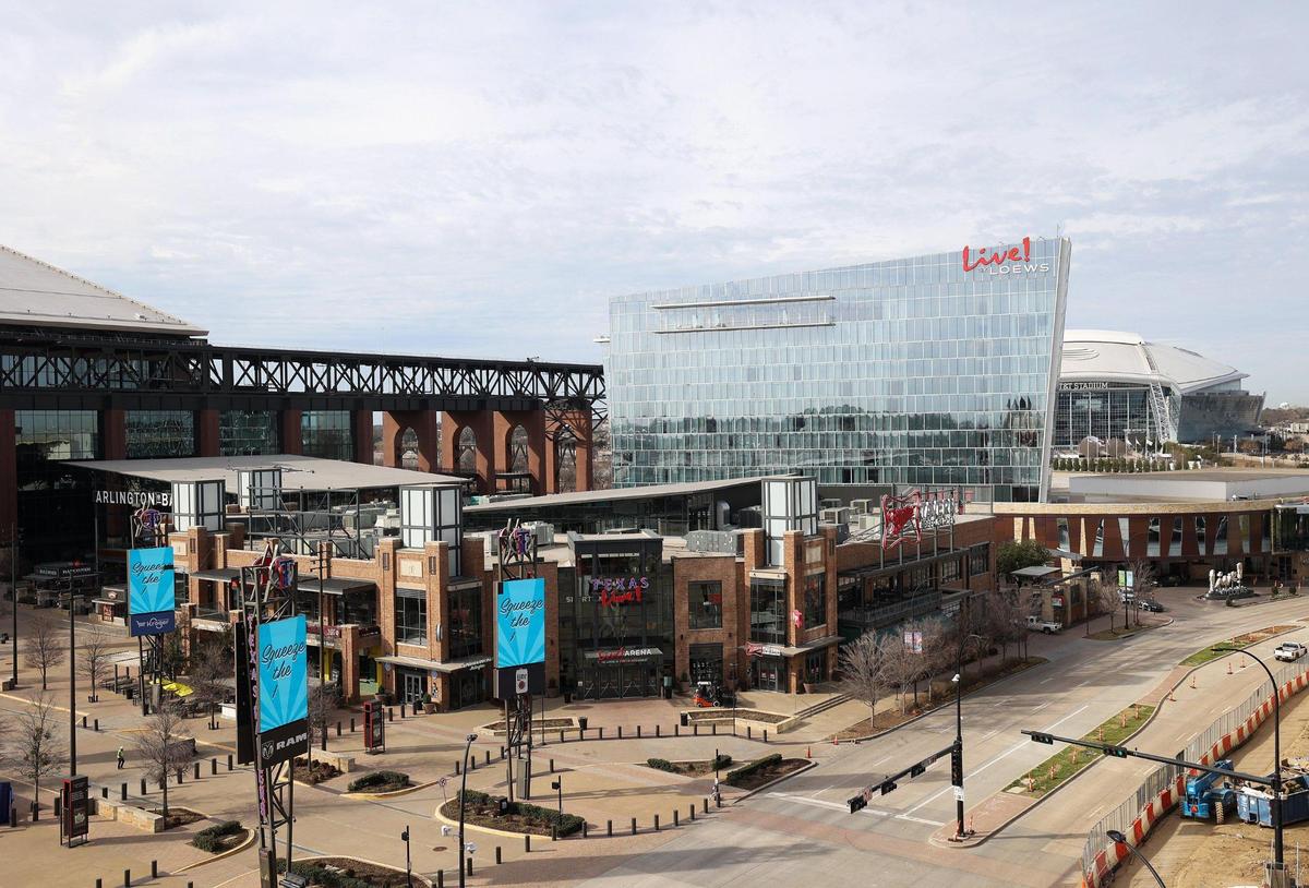 Texas Live! and Live! by Loews sit in the center of the entertainment district in Arlington, surrounded by Globe Life Field and At&T Stadium. The second phase of development in the district includes the Loews Arlington Hotel and Convention Center, One Ranger Way Apartments and the National Medal of Honor Museum.