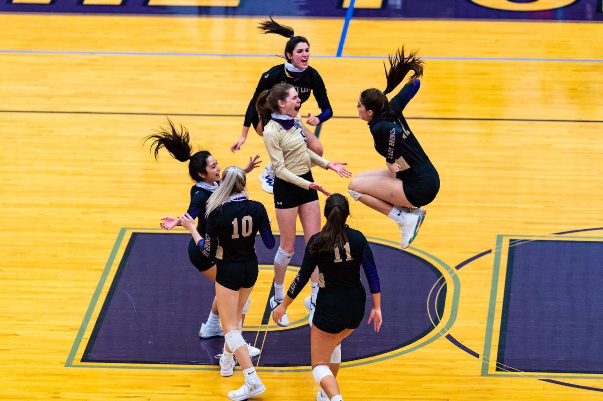 The Denton volleyball team remained undefeated in district play with a win over Justin Northwest Tuesday Nov. 3, 2020. (Matthew Smith/Special to the Star-Telegram)
