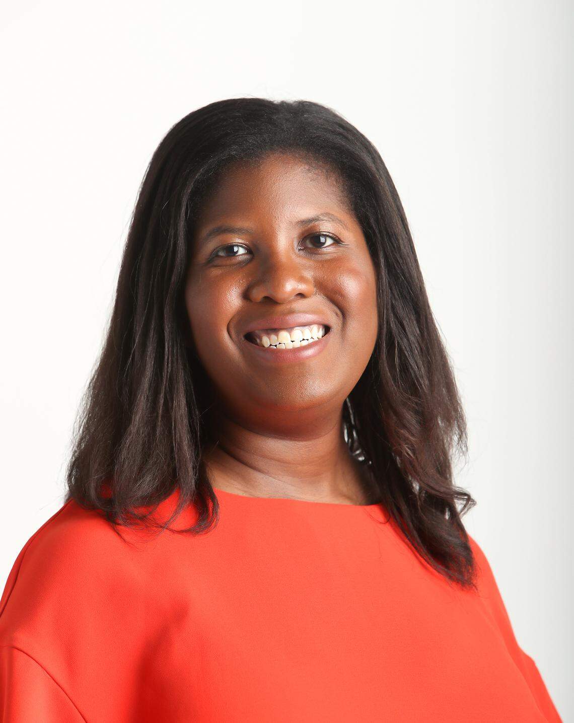 Profile Image of Lauren Castle