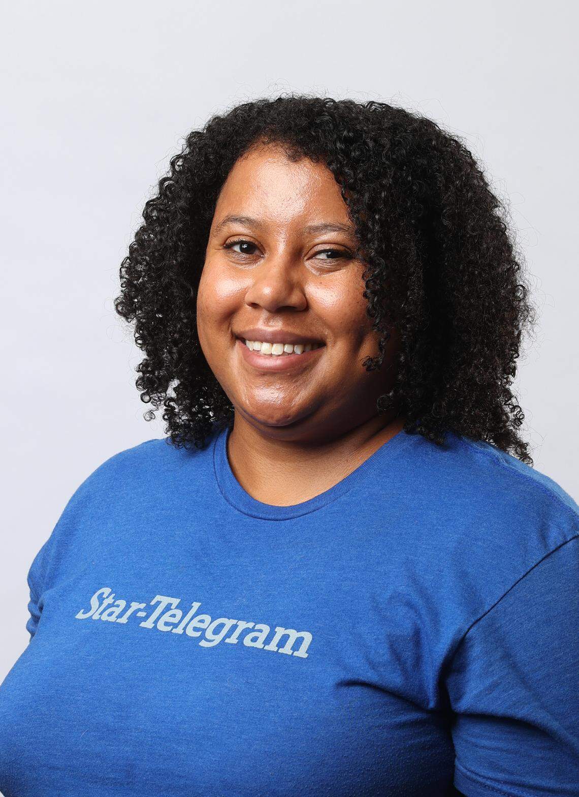 Profile Image of Candi Bolden