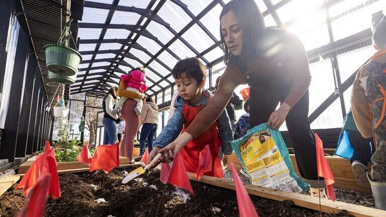 The Curious Farmhouse lets kids plant their own veggies — and eat them, too