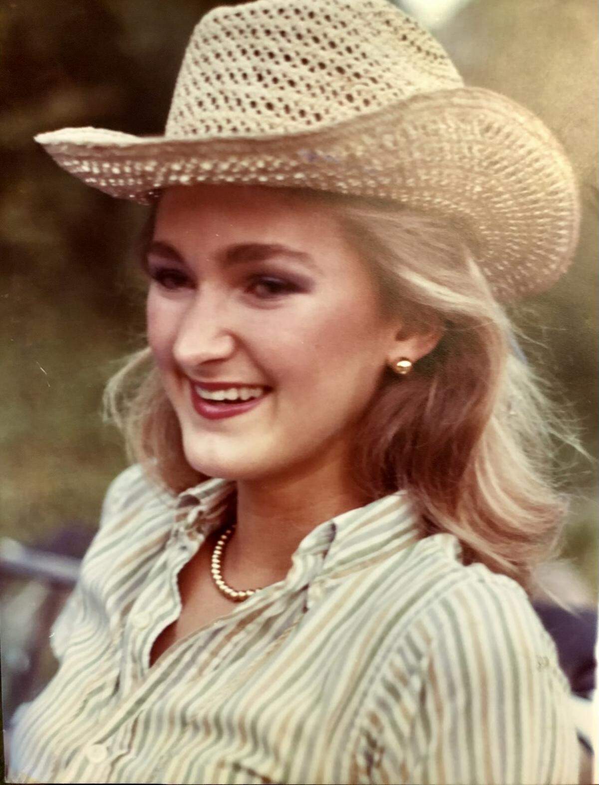 Terri McAdams, a 22-year-old UT Arlington student, was killed inside her apartment on Feb. 14, 1985. Through investigative genetic genealogy, detectives identified her killer, police announced on Wednesday, Aug. 14, 2024.
