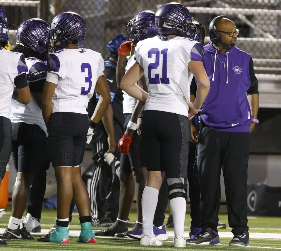 No. 1 Southlake Carroll trounces Crowley in bi-district game | Fort ...