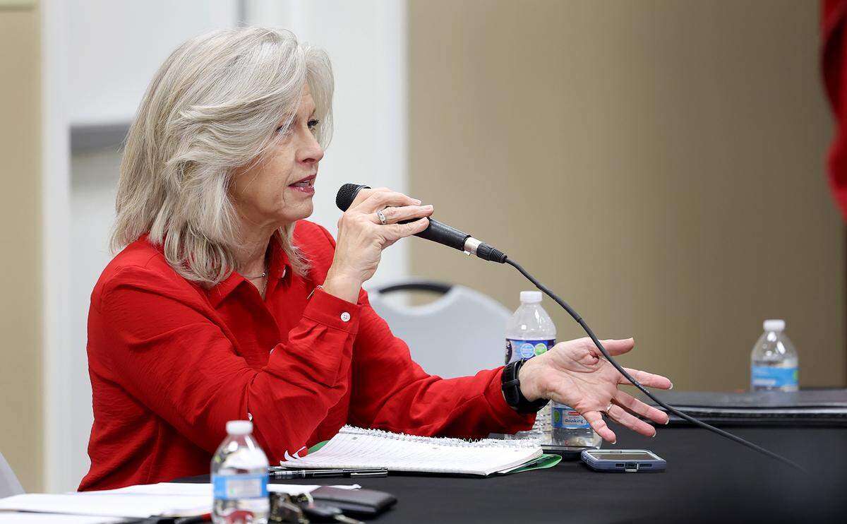 Hood County Commissioner Nannette Samuelson speaks during a town hall for citizens to learn and ask questions concerning proposed date centers in the area on Wednesday, Feb. 18, 2026, in Tolar.