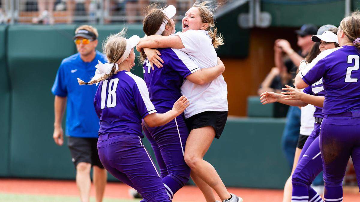 Anna celebrates a win over Decatur in the 4A state semifinals, Thursday May 30, 2019.
