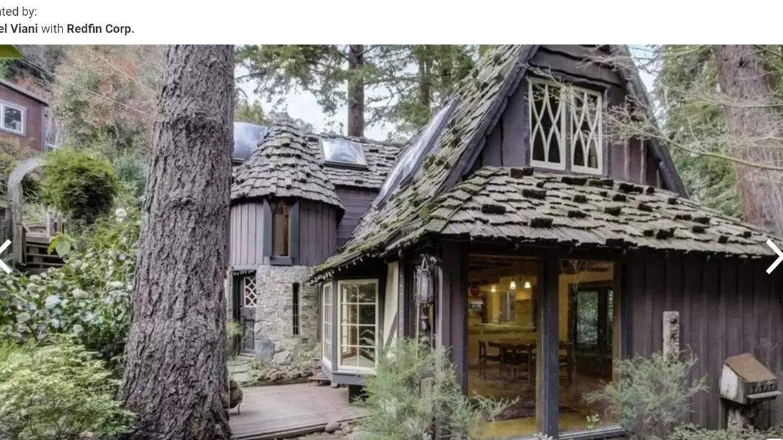 The house looks like it’s something straight out of a Disney movie