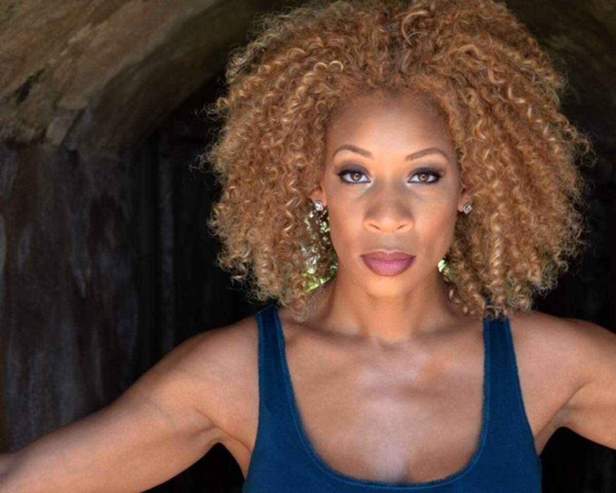Actress Jalynn Steele