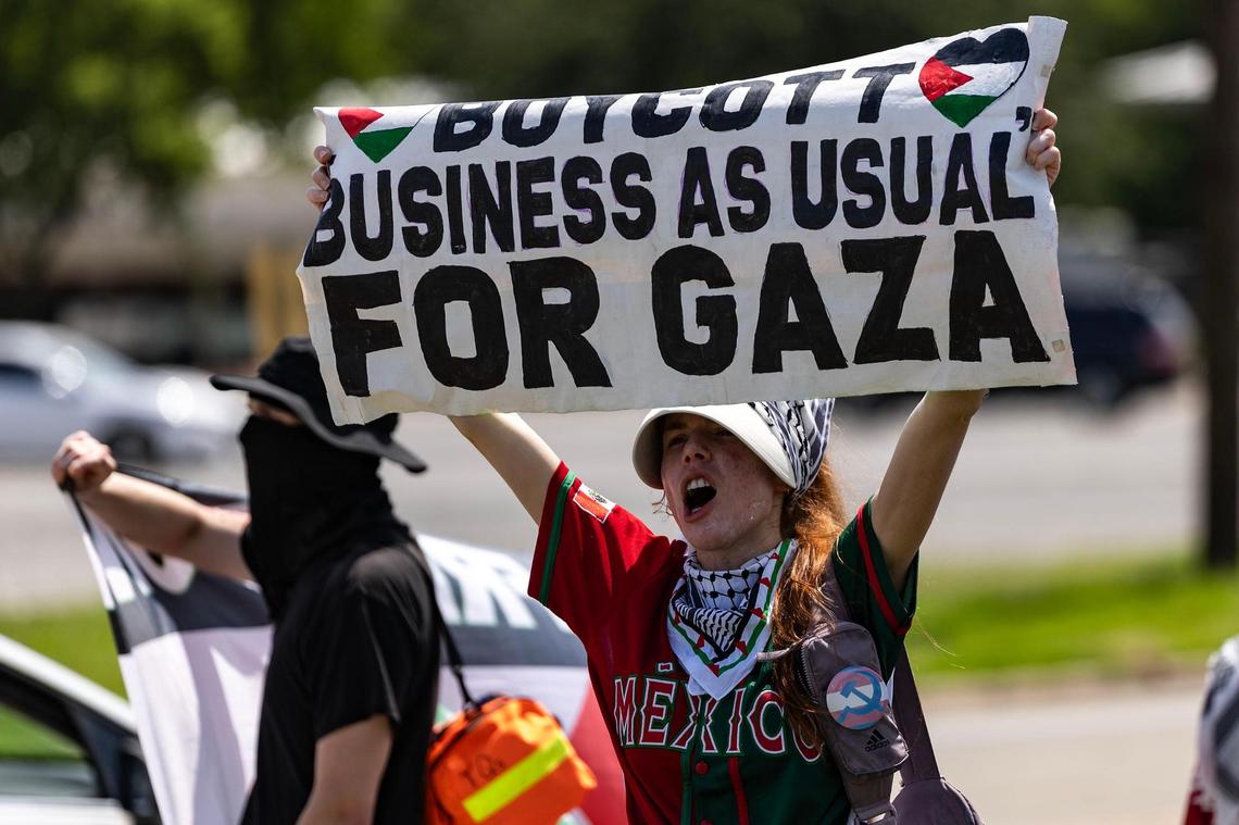 Community members protest the shipment of F-35 fighter jet wings by Israel Aerospace Industries in front of Lockheed Martin Aeronautics in Fort Worth on Thursday, June 19, 2025.