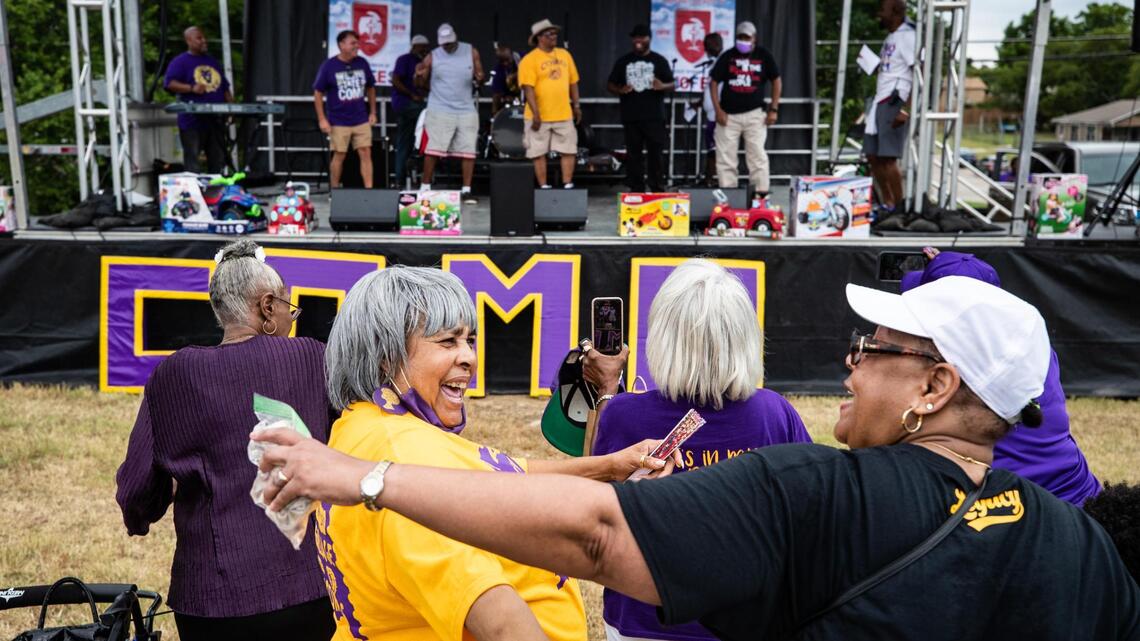 At first ComoFest, Fort Worth residents celebrate July 4 and ‘passing of the baton’