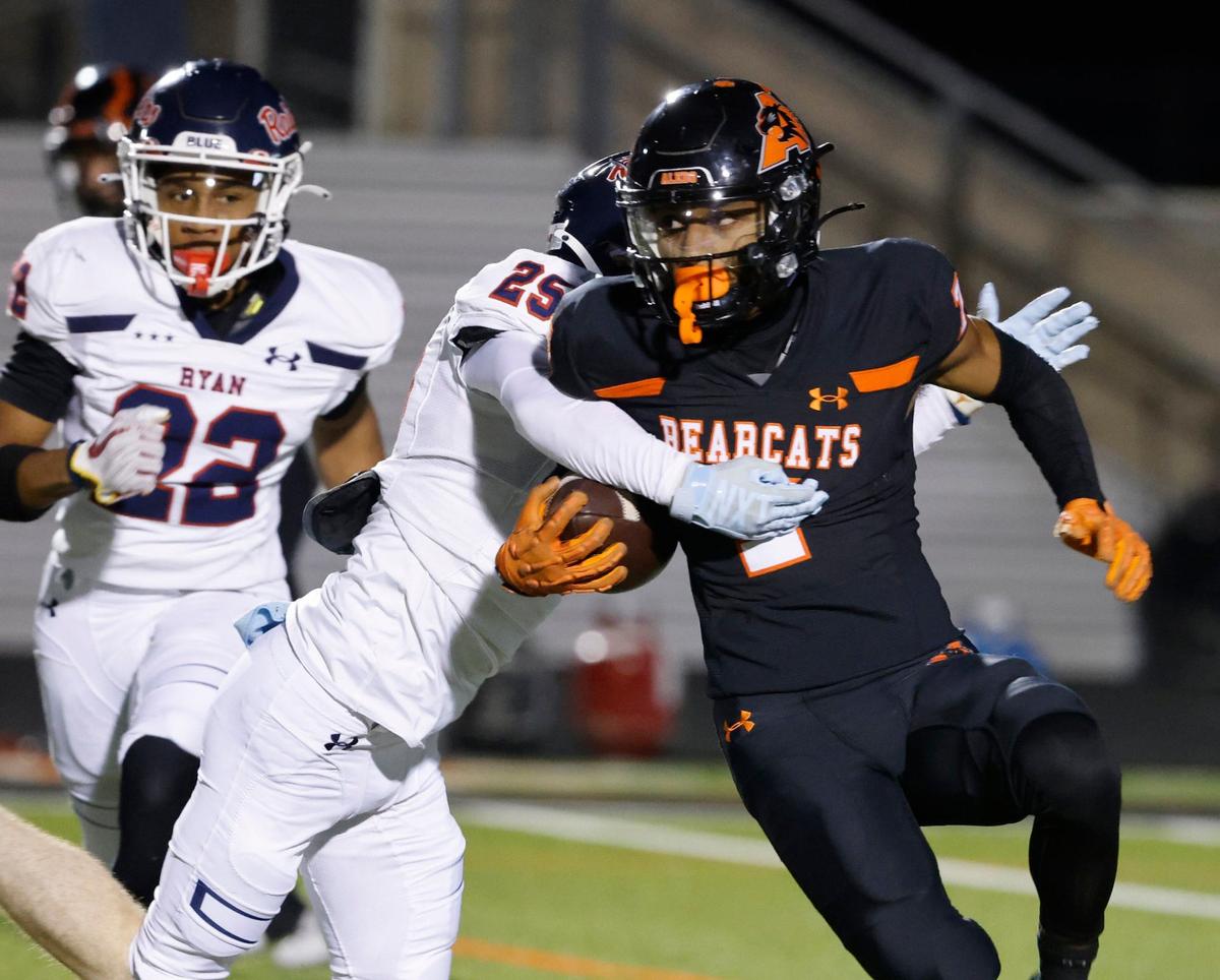 Aledo cornerback Adrian Fuller (7) breaks the tackle of Denton Ryan defensive back Ty Galownia (25) to take the kick off 100 yards for six during a UIL football game at Buchanan Stadium in Aledo Texas, Friday, Oct. 04, 2024.