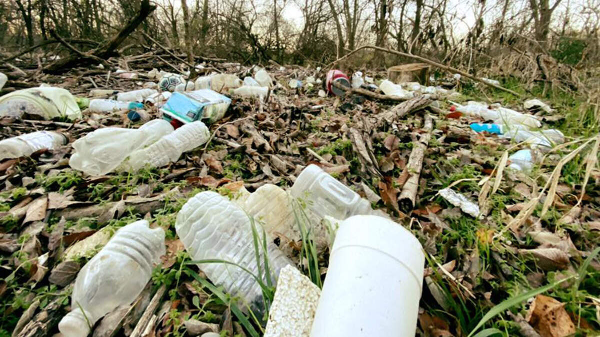 It’s time for the second Fish Creek Cleanup Challenge, which this year is expanding to include Arlington and Grand Prairie. Volunteers will gather Saturday, Jan. 25, at 9 a.m. to clean up debris and trash, such as this shown, along an eight-mile stretch.