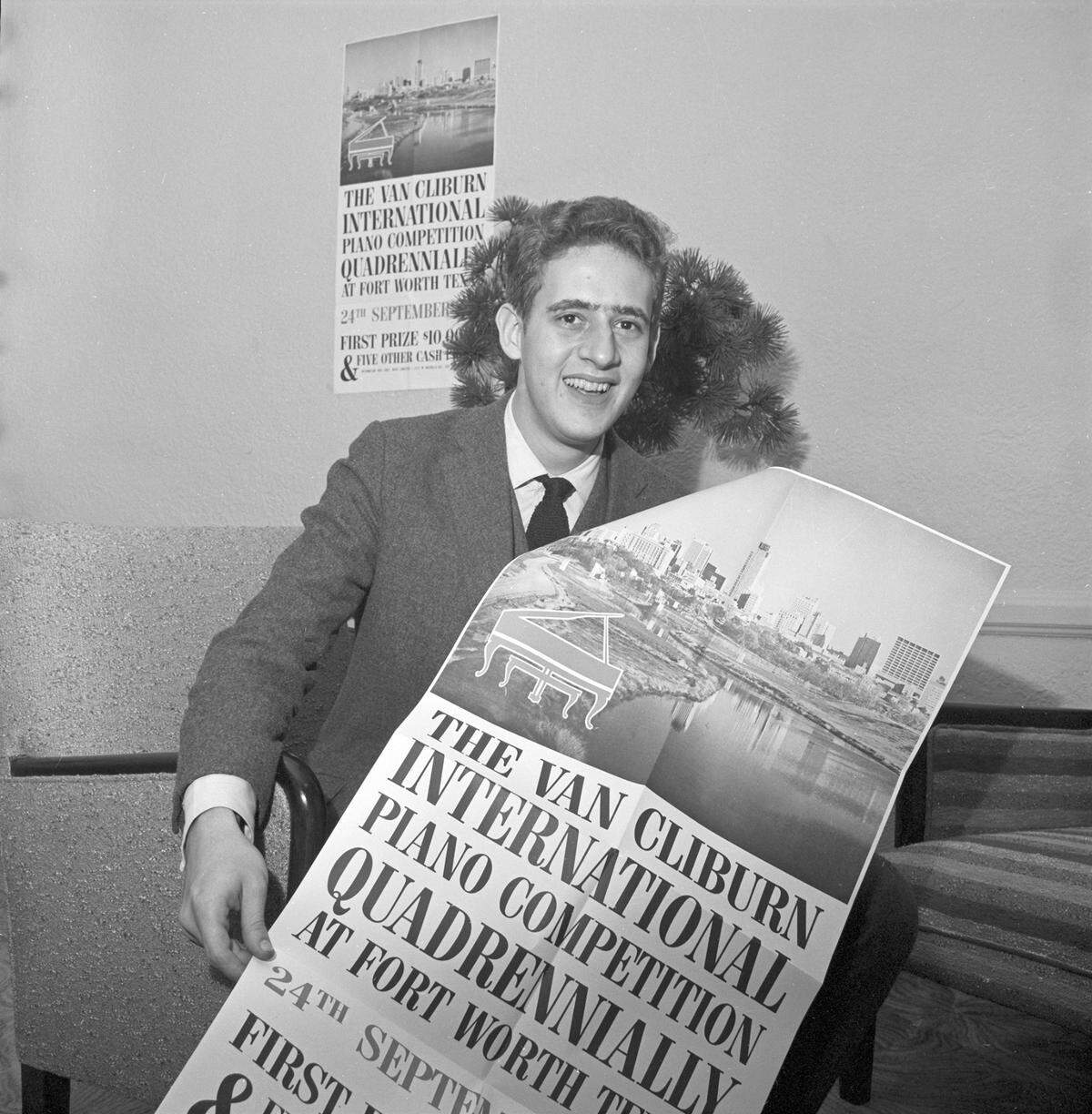 Arthur Moreira Lima of Rio de Janeiro, Brazil, was the first foreign pianist to arrive for the Van Cliburn International Piano Competition in 1962.