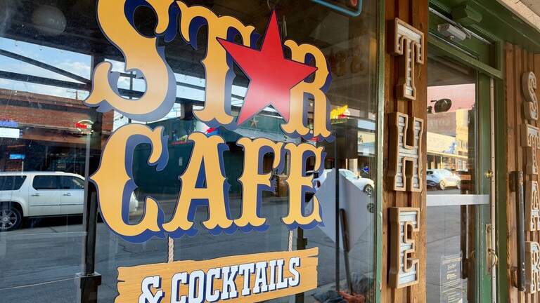 A landmark Fort Worth Stockyards restaurant open since the 1930s has closed