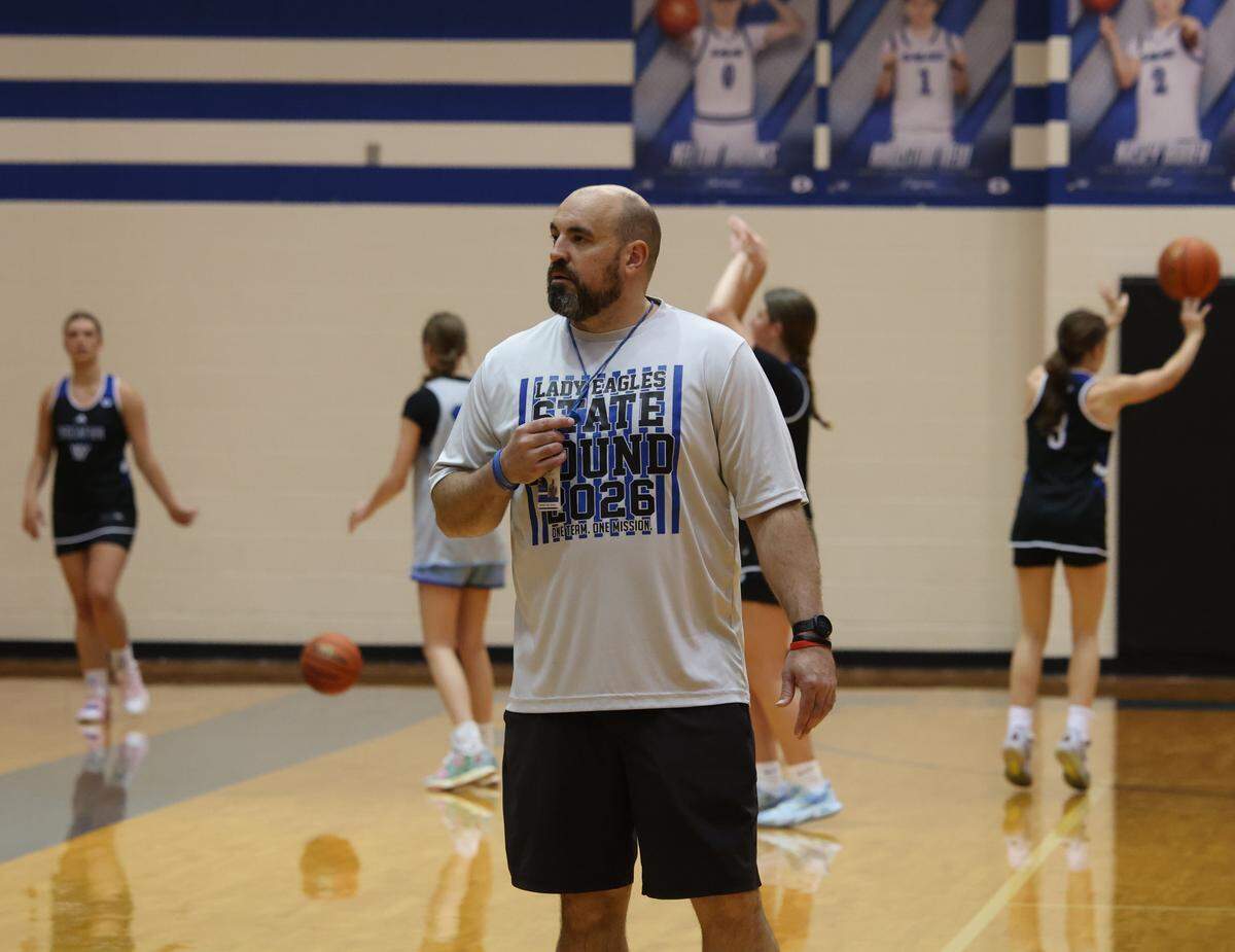 Decatur High School head girls basketball coach Drew Coffman watches his girls during a practice at Decatur High School in Decatur, Tx. Tuesday, March 31, 2026