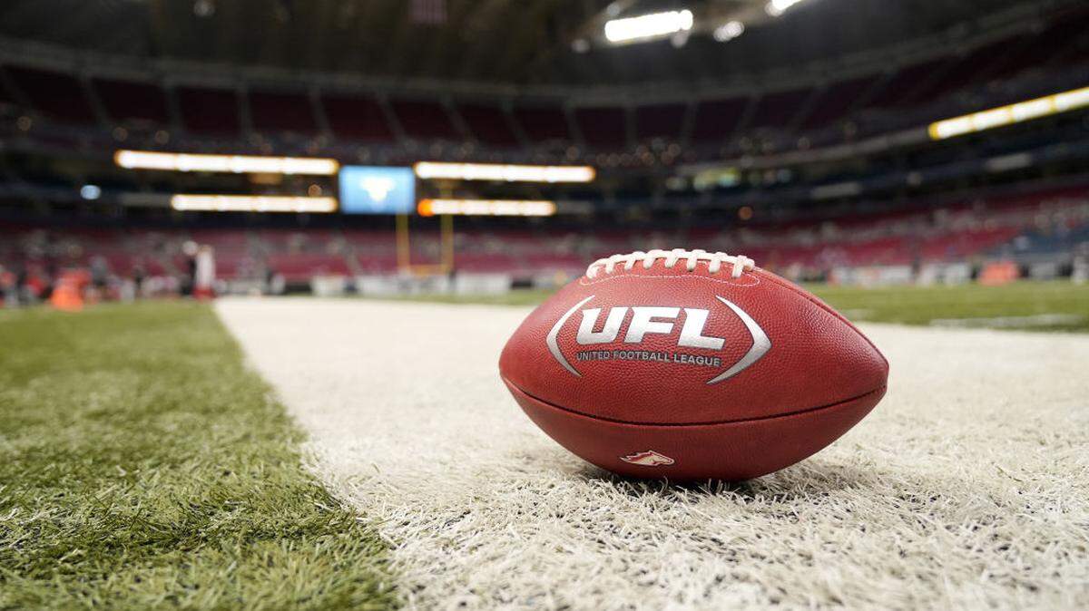 ST LOUIS, MISSOURI - JUNE 16: A football with the UFL logo is seen on the field before the start of the UFL Championship Game between the Birmingham Stallions and San Antonio Brahmas at The Dome at America’s Center on June 16, 2024 in St Louis, Missouri.  (Photo by Emmanuel Durojaiye/Getty Images)