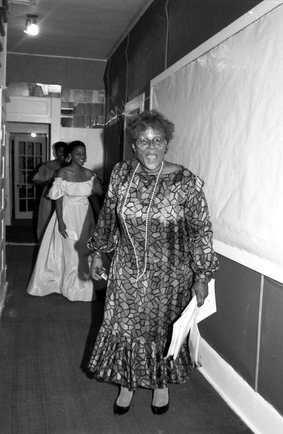 Aug. 26, 1987: Opal Lee attends a gala reception for the traveling exhibition, “They Showed the Way, organized by the Museum of African American Life & Culture, featuring 125 Black Texan women who are leaders in various fields. The gala was held by the Tarrant County Black Historical Association and Genealogical Society and the Fort Worth Association of the Federated Women's Clubs.