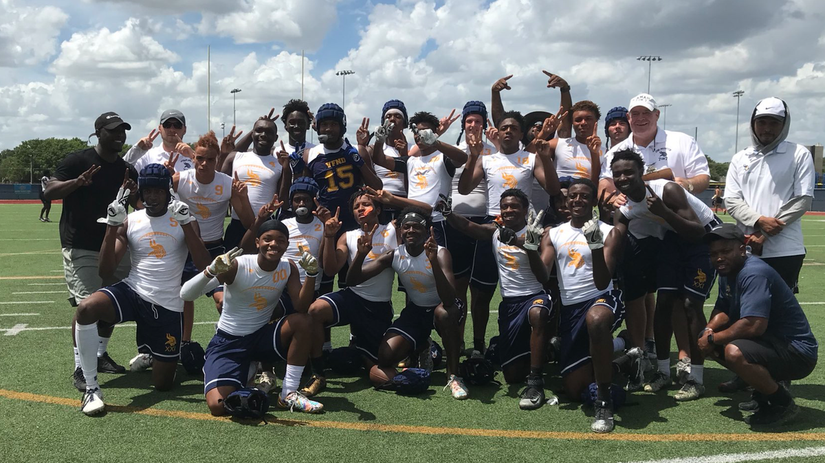 Arlington Lamar High School's 7-on-7 football team