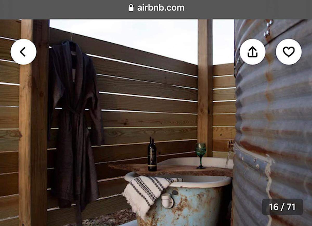 Bathtub