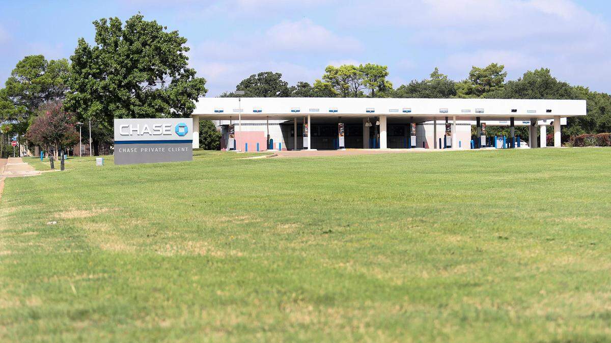 Developers want to turn a piece of downtown Arlington property on East Second Street, which currently has a Chase Bank located on it, into a 61-home neighborhood. Nikki and TJ Moore with ECM Development hope the rental homes will attract recent college graduates, and encourage other developers to build different types of housing around downtown.