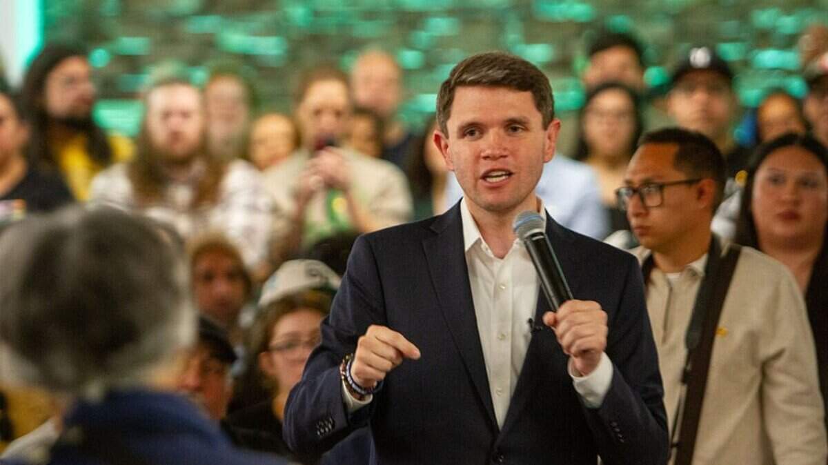 EL PASO, TEXAS - FEBRUARY 21: Democratic Texas State Rep. James Talarico speaks to supporters at the Fire Fighters Hall February 21, 2026 in El Paso, Texas. Talarico faces Dallas Congresswoman Jasmine Crockett in the March 3rd primary. (Photo by Alberto Silva Fernandez/Getty Images)