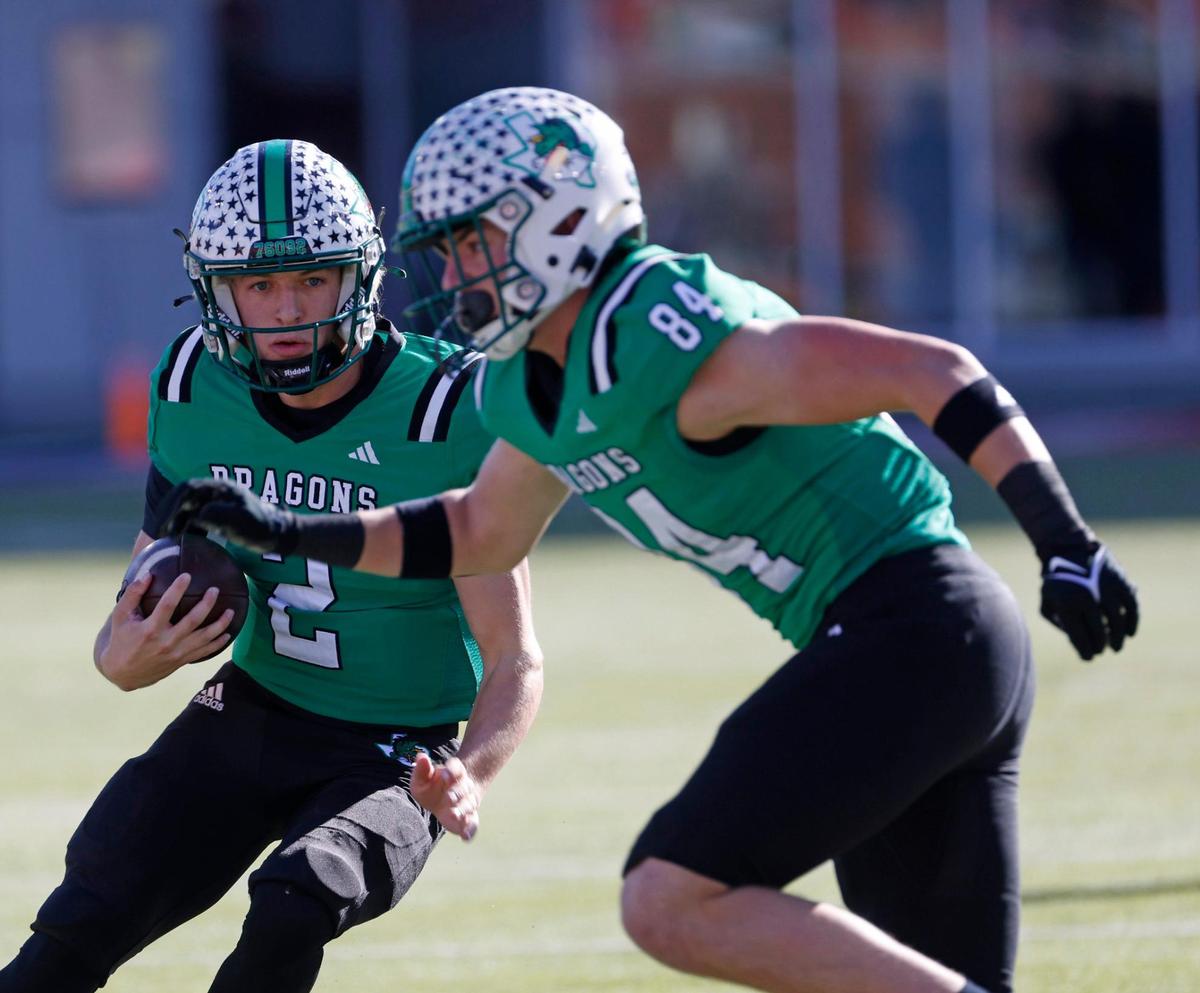 Southlake Carroll quarterback Angelo Renda (2) runs the ball on a keeper against Longview during the UIL 6A D2 Semifinals football game at Gerald J. Ford Stadium in University Park, Texas, Saturday, Dec. 14, 2024.